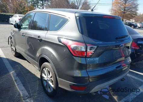 2017 Ford Escape Se z USA, uszkodzony, nr VIN 1FMCU0GD7HUC59238